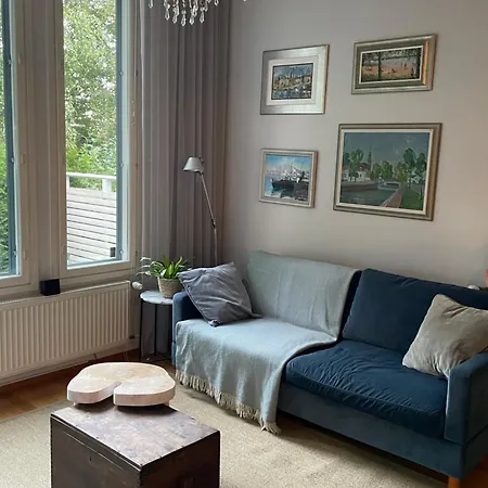 Homestay Hallainvuori Yksityismajoitus