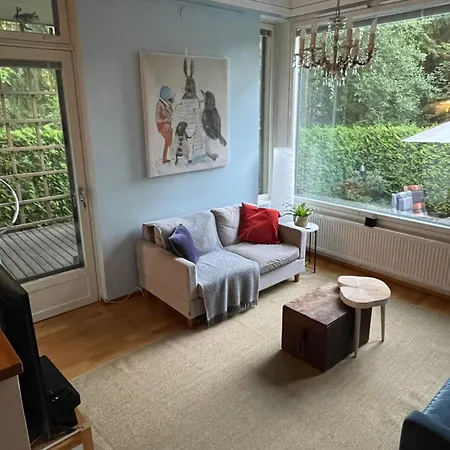 Hallainvuori Yksityismajoitus Kwatera prywatna