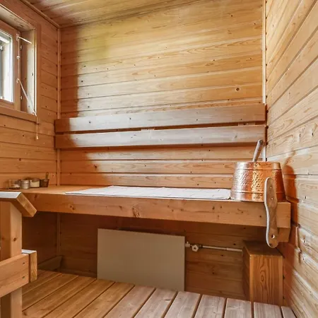 Hallainvuori Yksityismajoitus Helsinki