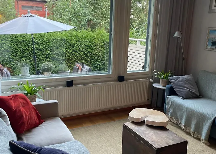 Hallainvuori Yksityismajoitus *