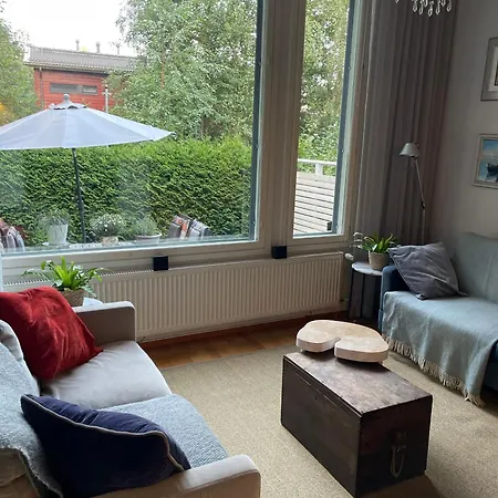 Hallainvuori Yksityismajoitus *